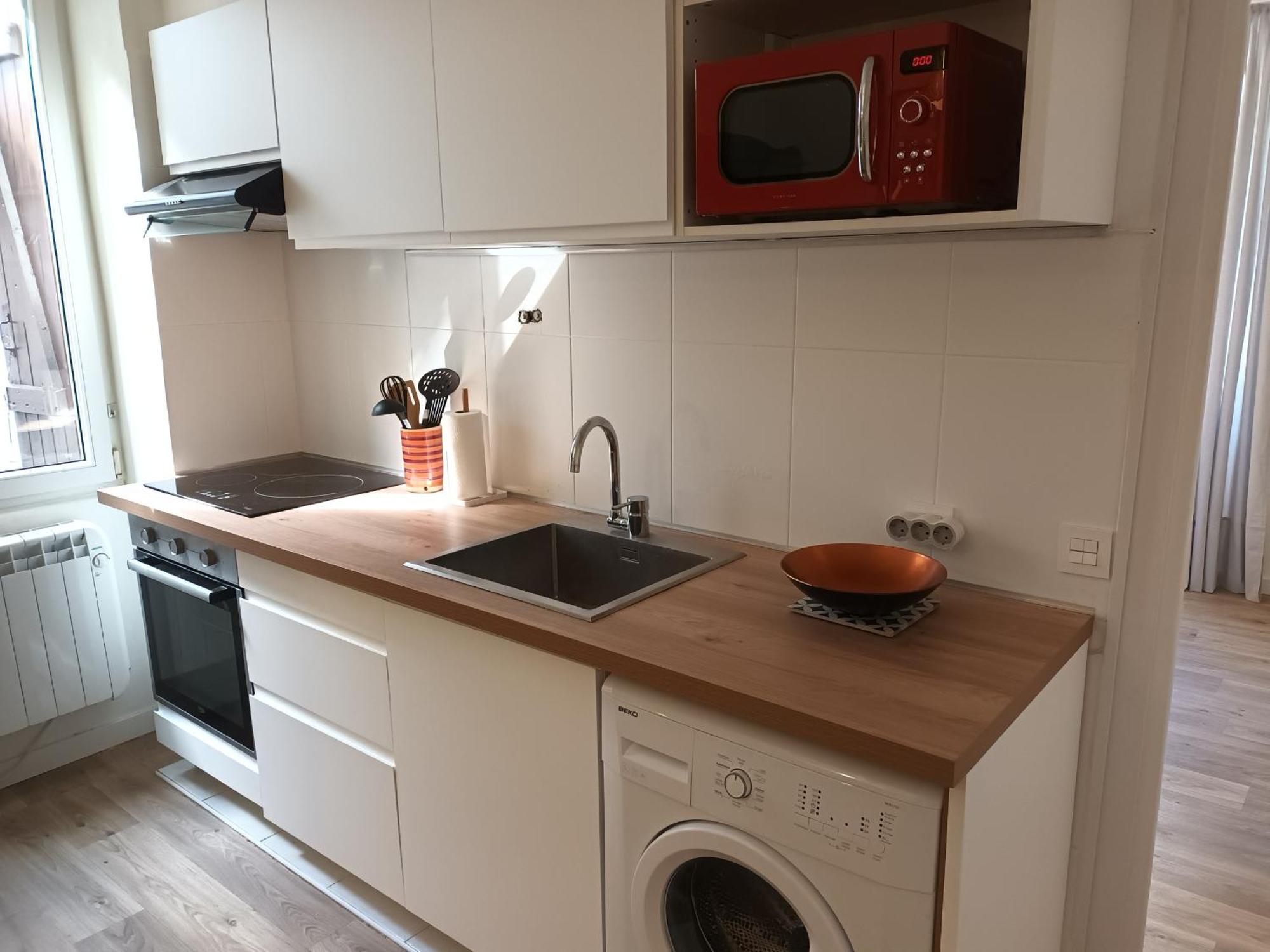 Appartement T2 Renove, Centre-Ville Hendaye, Proche Baie, Sans Ascenseur, Balcon, Calme, Wifi Non Inclus - Fr-1-239-850 Eksteriør billede